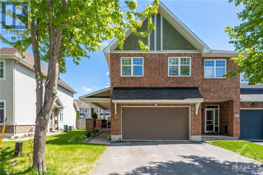 Listing 1343454 - Large Photo # 1
