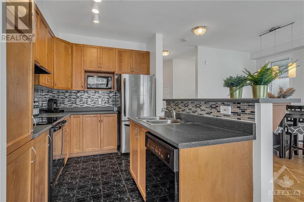 Listing 1343454 - Large Photo # 10
