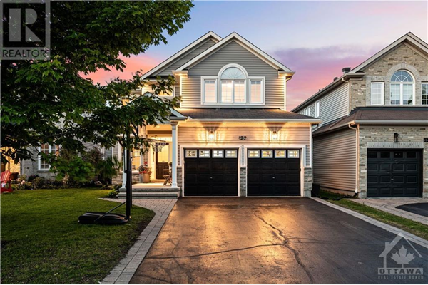 122 CHENOA WAY, Ottawa