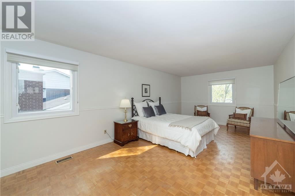 Listing 1343514 - Large Photo # 16