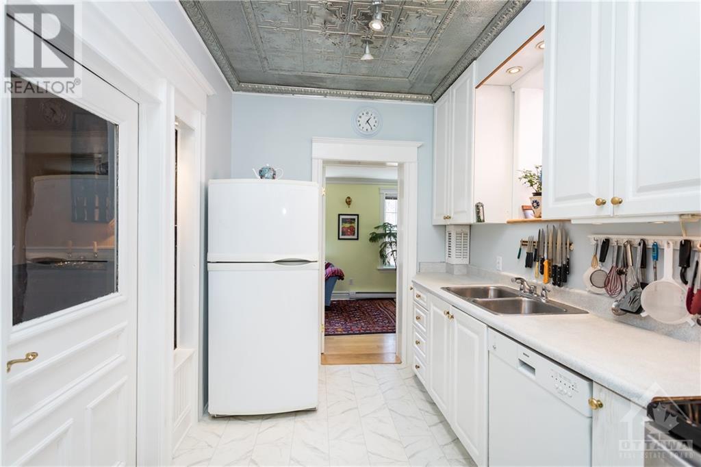 Listing 1343516 - Large Photo # 9