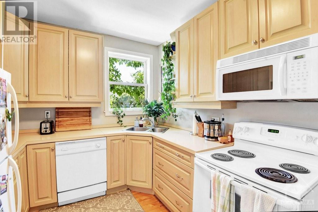 91-93 POWELL AVENUE