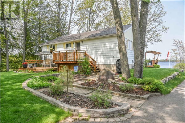 308 RIVER DRIVE, Petawawa