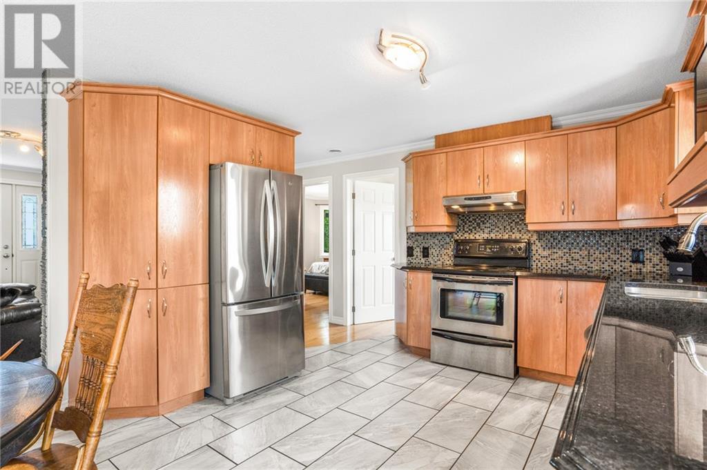 Listing 1343627 - Large Photo # 14
