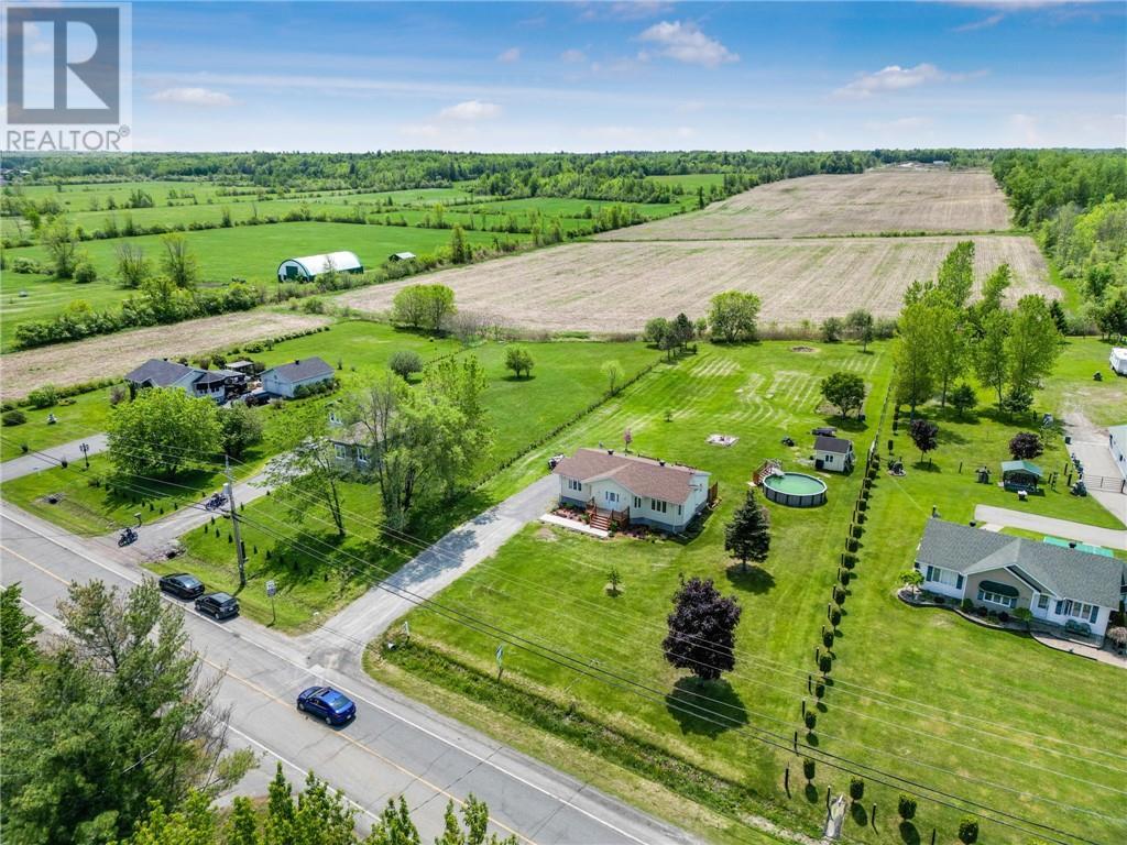 Listing 1343627 - Large Photo # 4