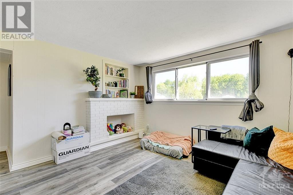 Listing 1343655 - Large Photo # 11