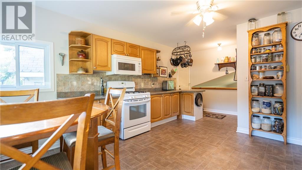 Listing 1343671 - Large Photo # 12