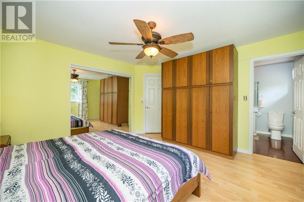 Listing 1343718 - Large Photo # 16