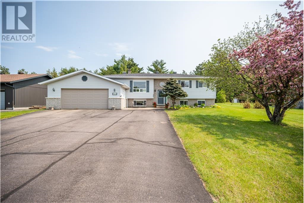 290 CARLA STREET, Petawawa