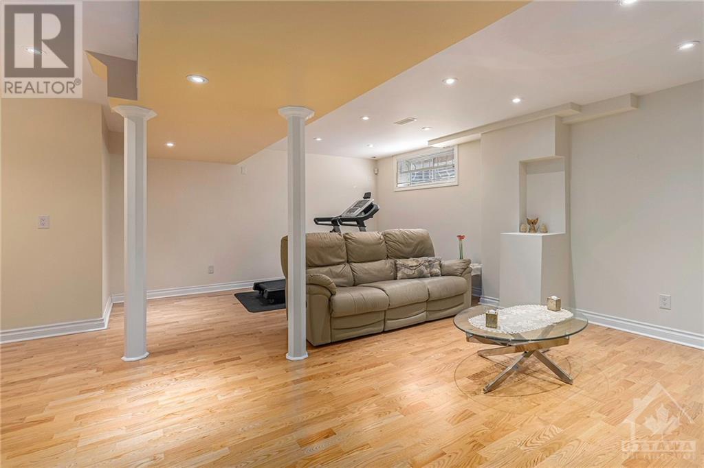 Listing 1343735 - Large Photo # 21