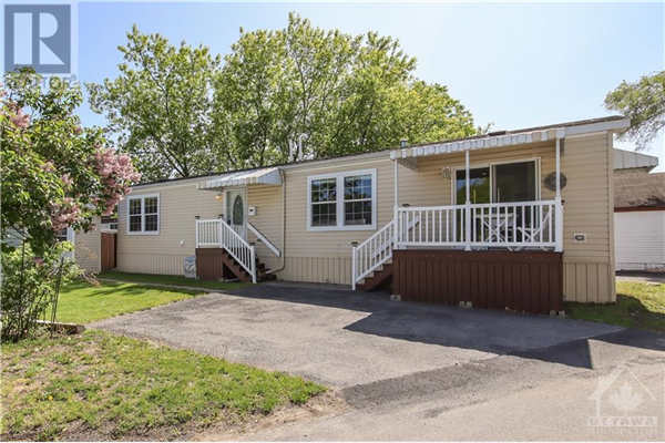 6 DELL AVENUE, Ottawa