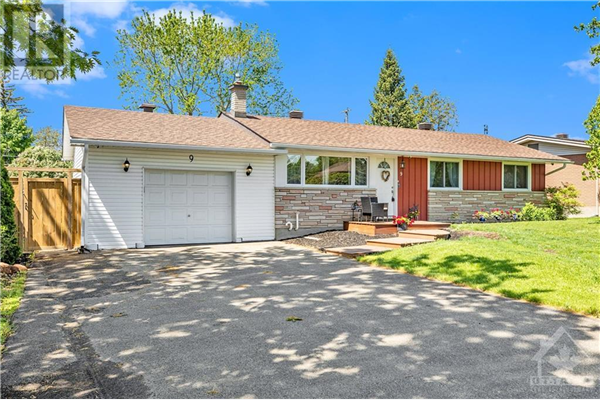 9 EDGEBROOK ROAD, Ottawa