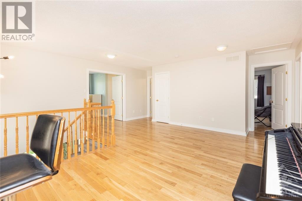 Listing 1343854 - Large Photo # 16