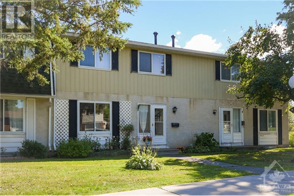 1506 BEAVERPOND DRIVE UNIT#B, Ottawa
