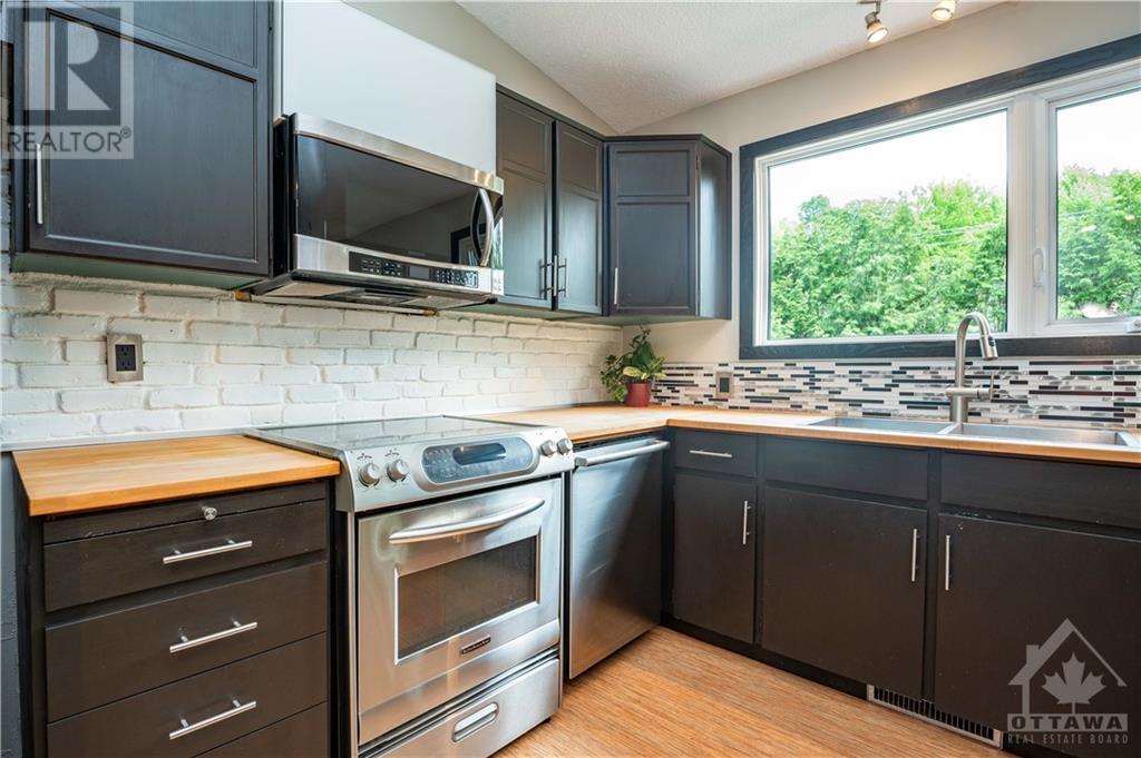 Listing 1343926 - Large Photo # 12