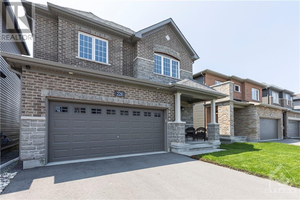Listing 1343972 - Large Photo # 2