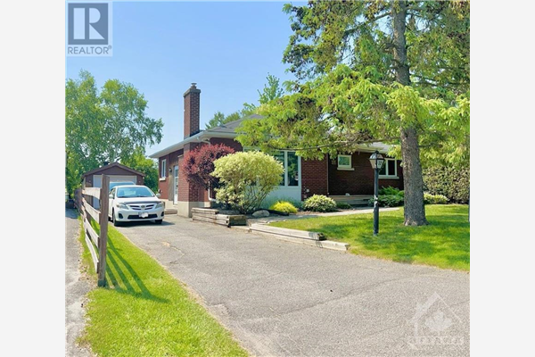 32 EPWORTH AVENUE, Ottawa