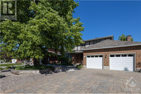 12 SNOWY OWL TRAIL, Stittsville