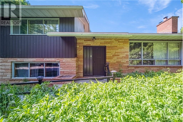 46 WHIPPOORWILL DRIVE, Ottawa