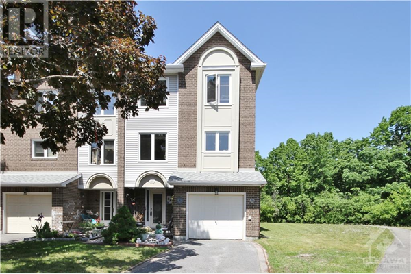 8A MAPLE RIDGE CRESCENT, Ottawa
