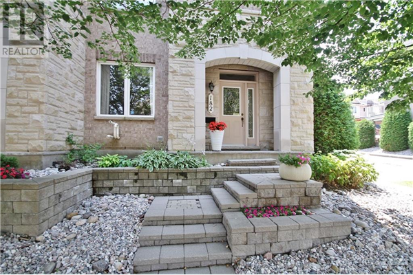 182 LANARK AVENUE, Ottawa