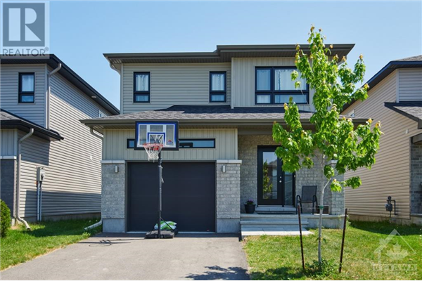 385 TRILLIUM CIRCLE, Wendover