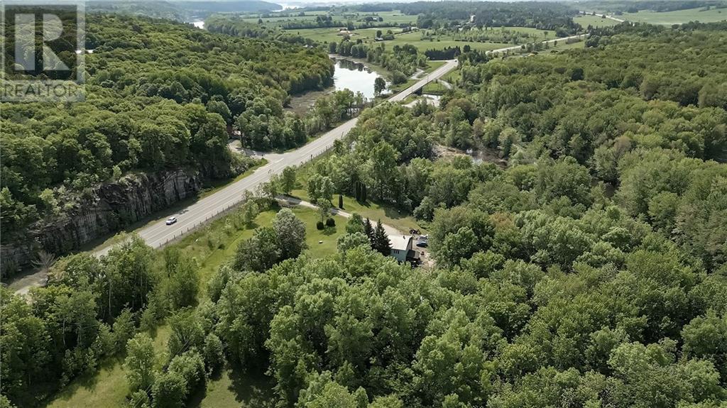 Listing 1345079 - Large Photo # 3