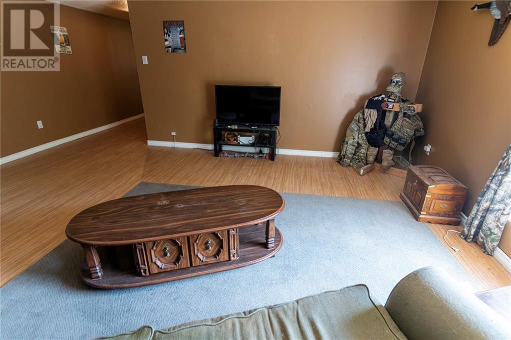 Listing 1345079 - Large Photo # 26