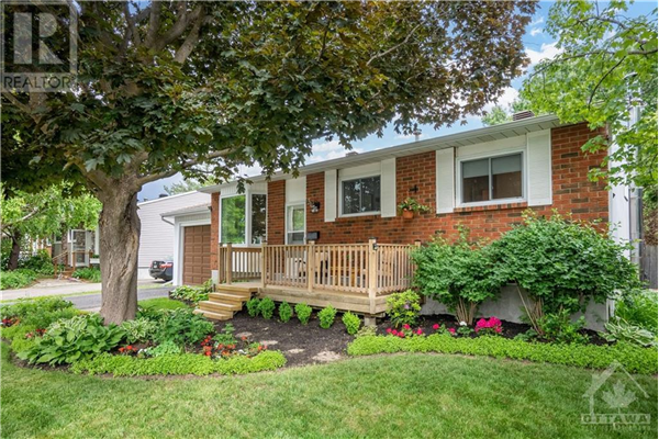 34 UXBRIDGE CRESCENT, Ottawa