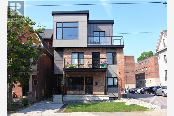 368 CHAPEL STREET, Ottawa