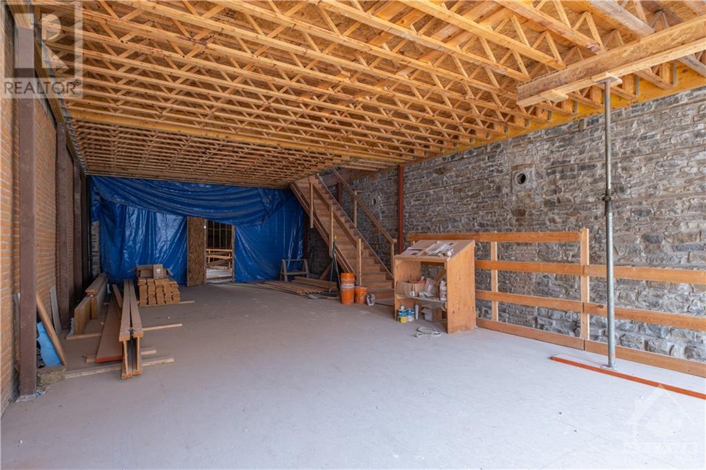 58-60 KING STREET W