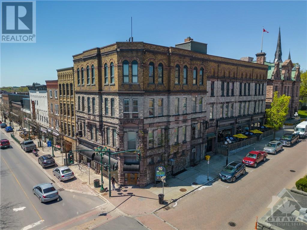 2-4 COURT HOUSE AVENUE