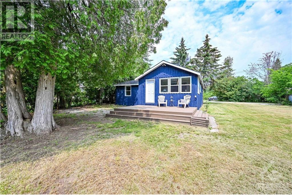 107 SALTER LANE, Smiths Falls