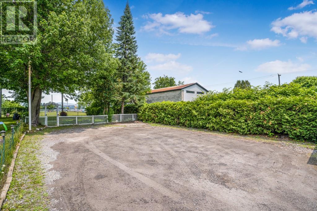 Listing 1347846 - Large Photo # 4