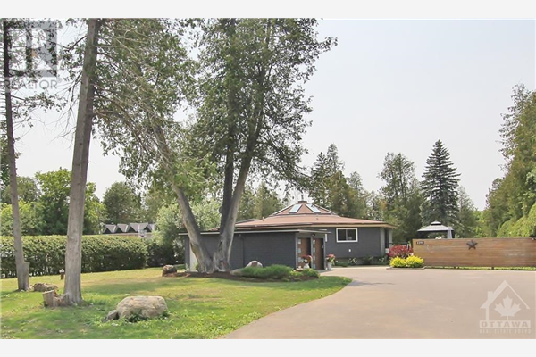 3390 GREENBANK ROAD, Ottawa