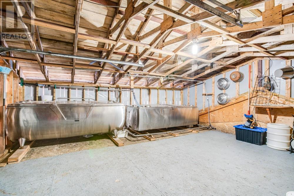 Listing 1348605 - Large Photo # 16