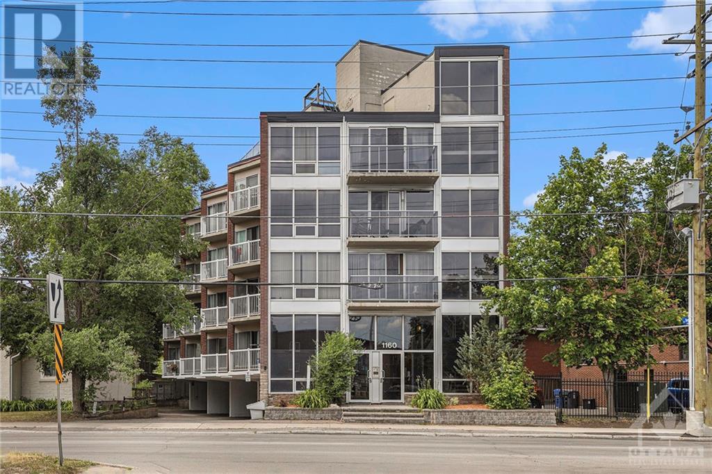 1160 MERIVALE ROAD