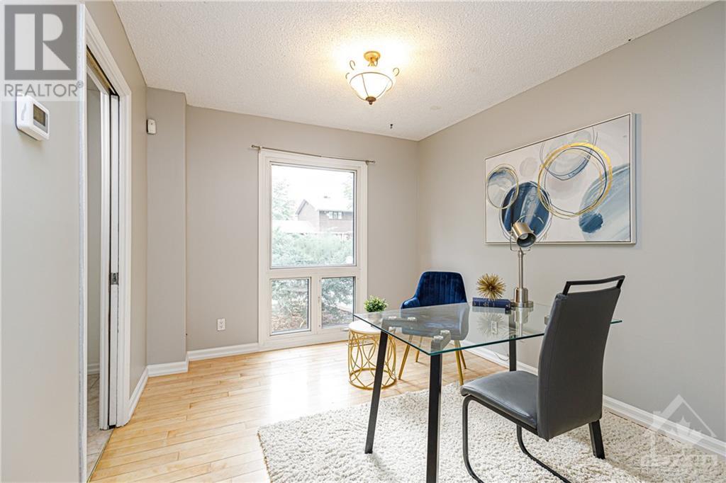 Listing 1348913 - Large Photo # 15