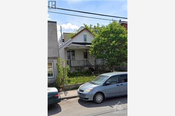 112 MARIER AVENUE, Ottawa