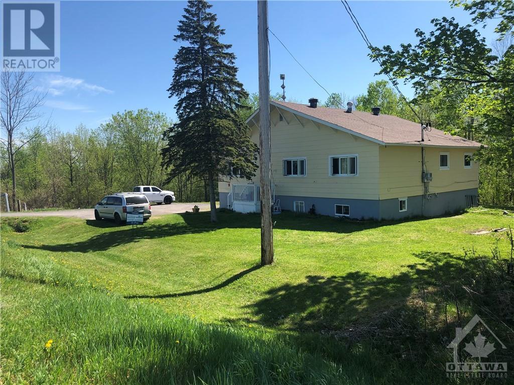 Listing 1349291 - Large Photo # 3