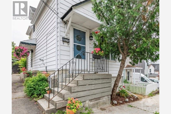 26 LOWREY STREET, Ottawa