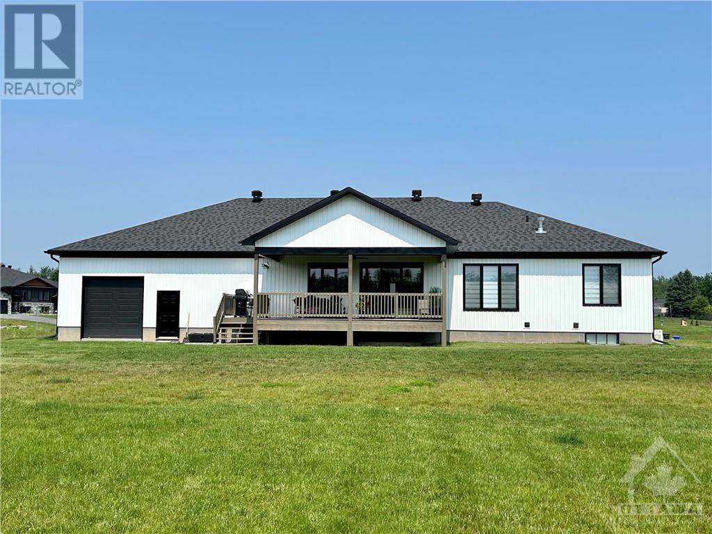 260 TRUDEAU CRESCENT