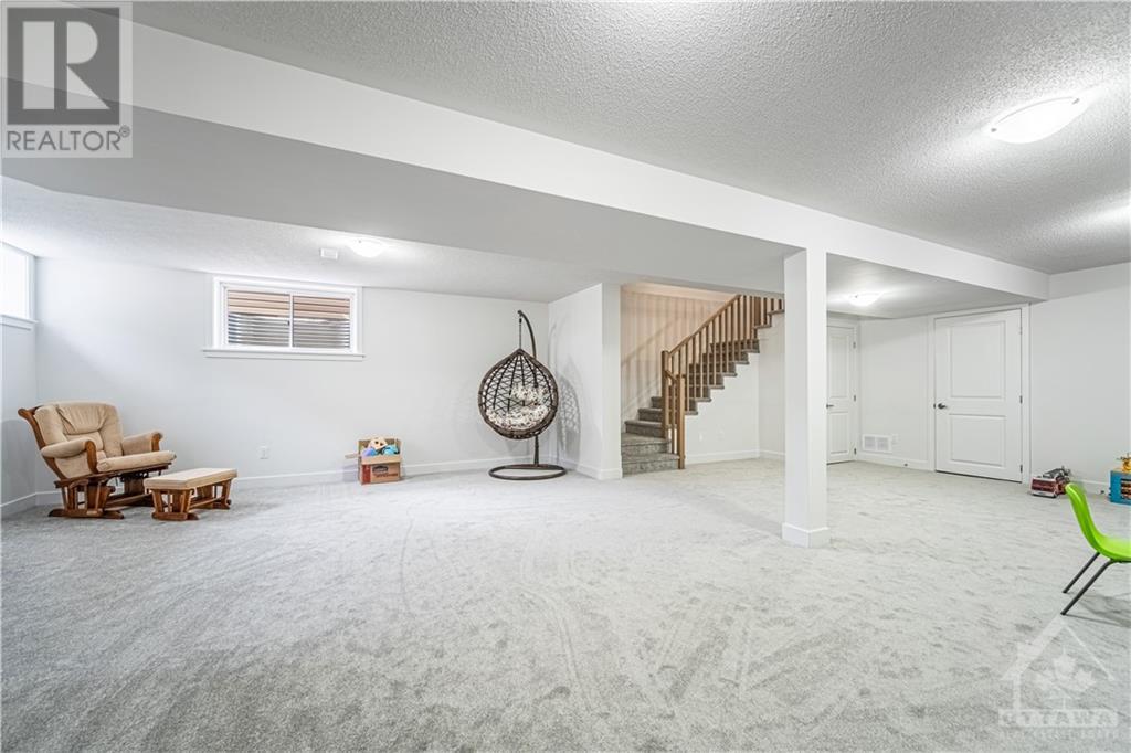 Listing 1350390 - Large Photo # 25