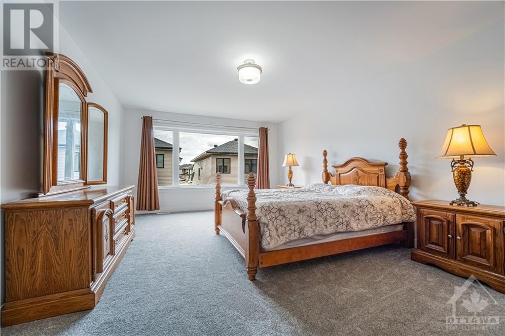 Listing 1350390 - Large Photo # 15