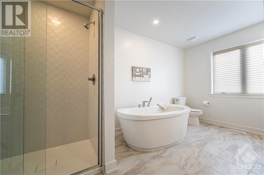 Listing 1350390 - Large Photo # 17