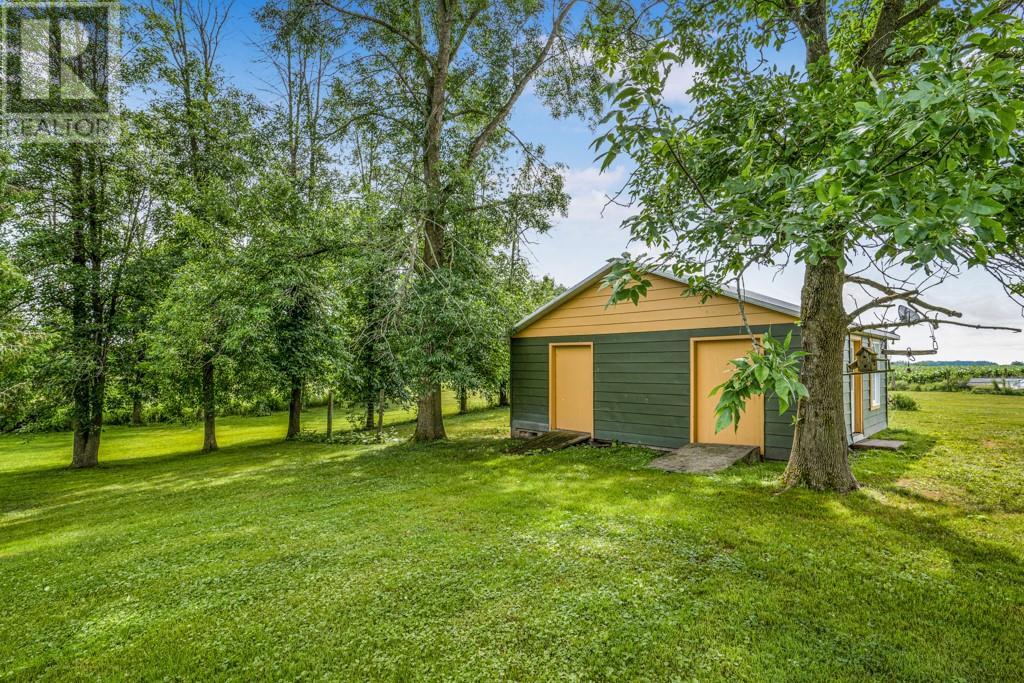Listing 1350763 - Large Photo # 11