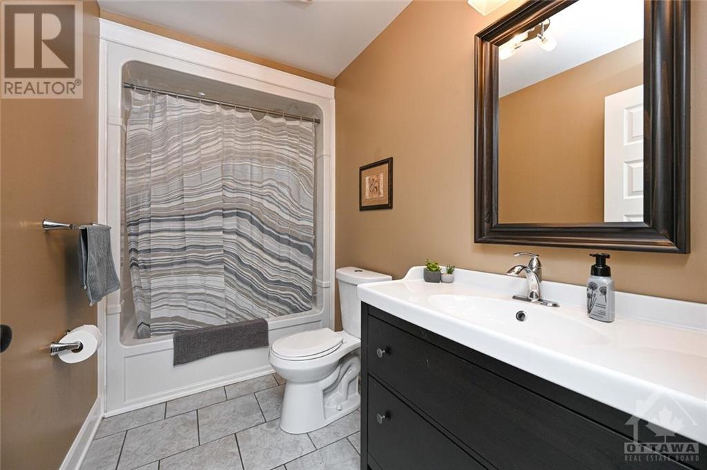 Listing 1351073 - Large Photo # 12
