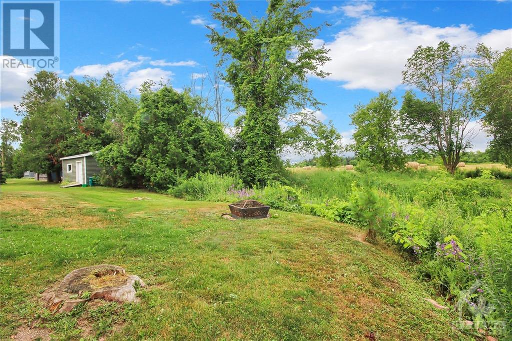 Listing 1351195 - Large Photo # 24