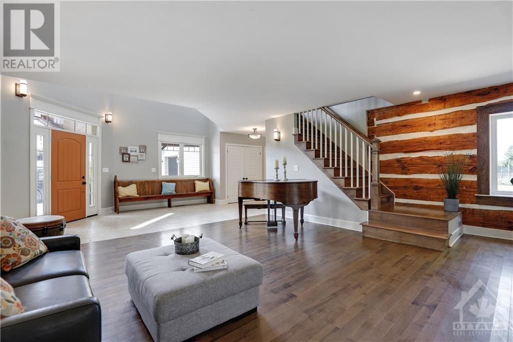 Listing 1351520 - Large Photo # 4