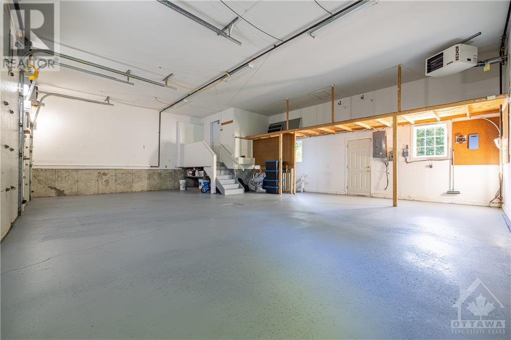 Listing 1351759 - Large Photo # 23
